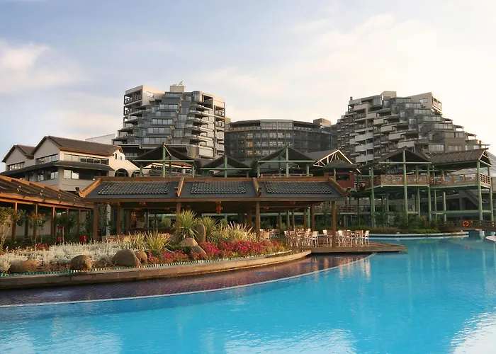 Limak Lara Deluxe & AntalyaResort Hotel
